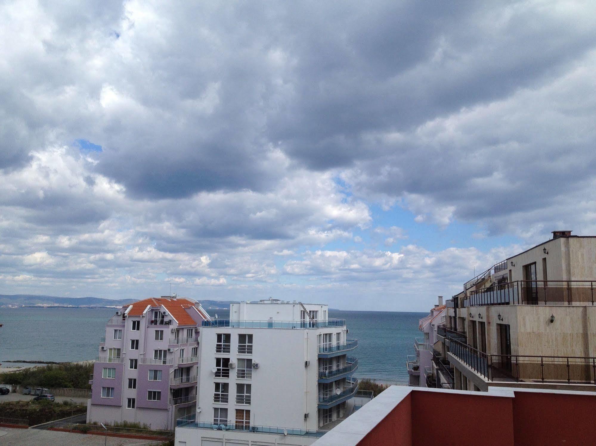 Arizona Del Mar Appartement Pomorie Buitenkant foto